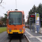 DUEWAG M8C mit der Nummer 272 in der Wendeschleife Poststraße in Mainz-Finthen