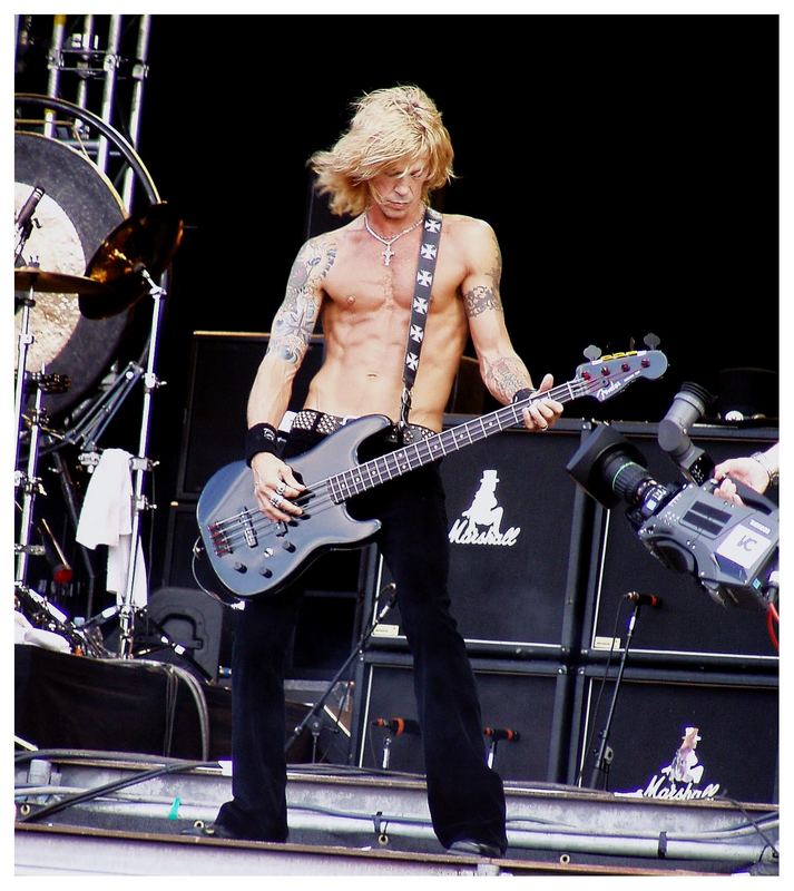 Duff Mckagan ( Velvet Revolver )