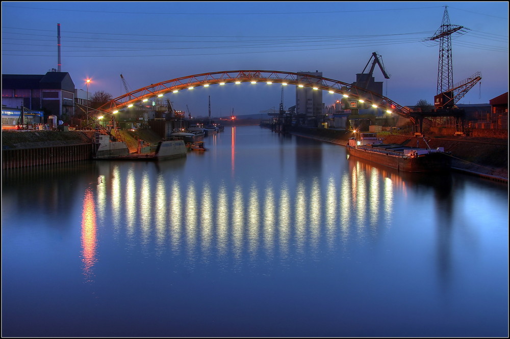 Duisburg ... Außenhafen