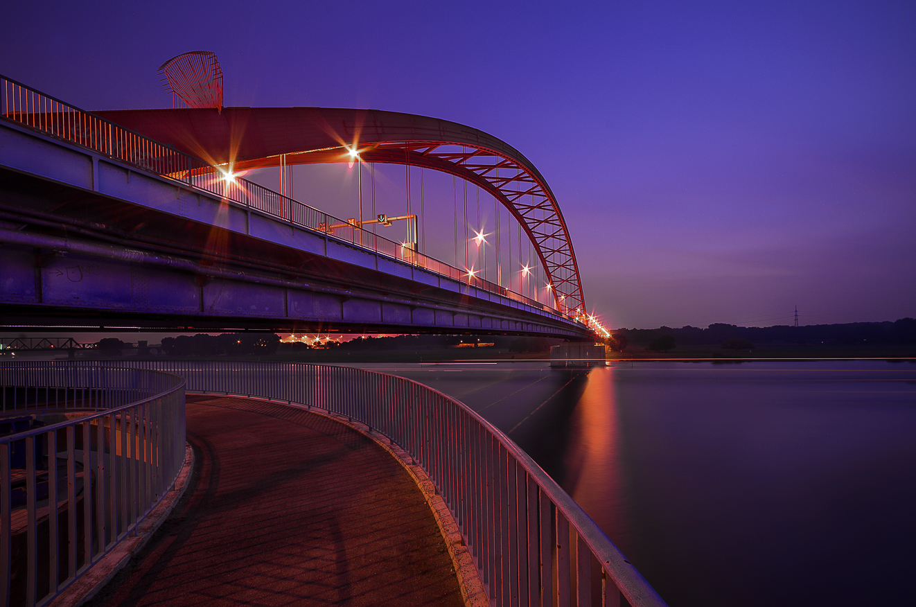 Duisburg - Brücke der Solidarität
