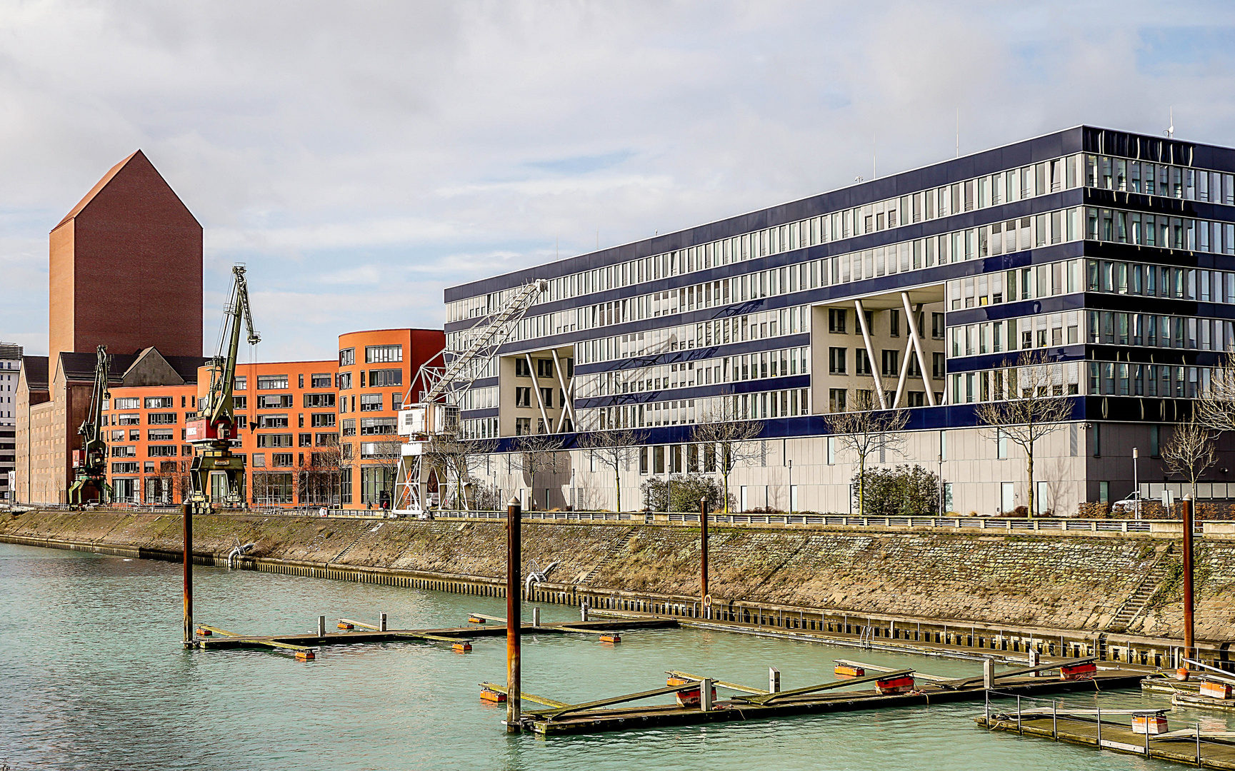 Duisburg Innenhafen (3)