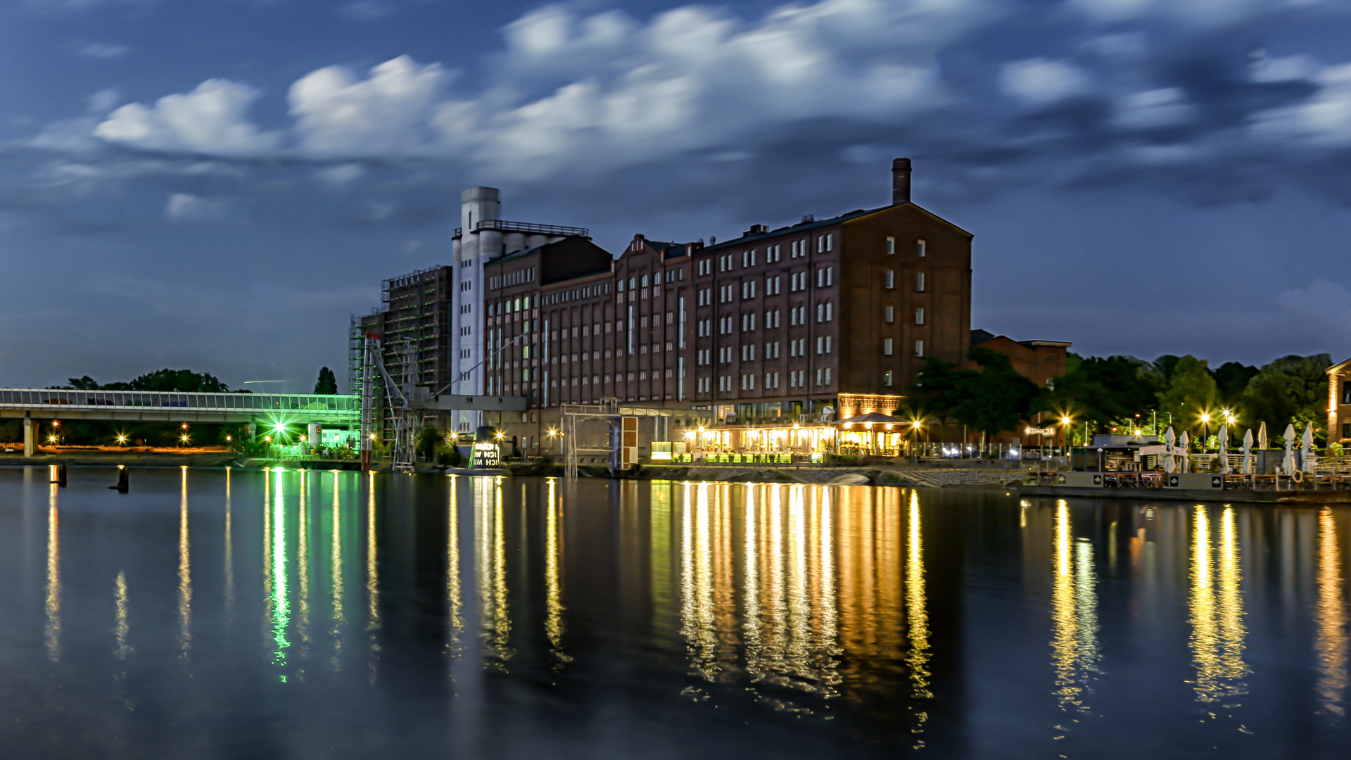 Duisburg Innenhafen