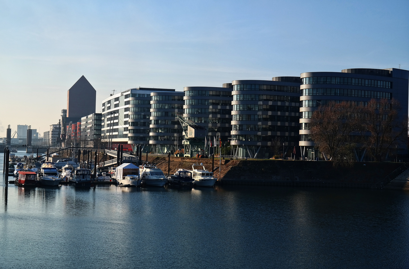 Duisburg Innenhafen HDR