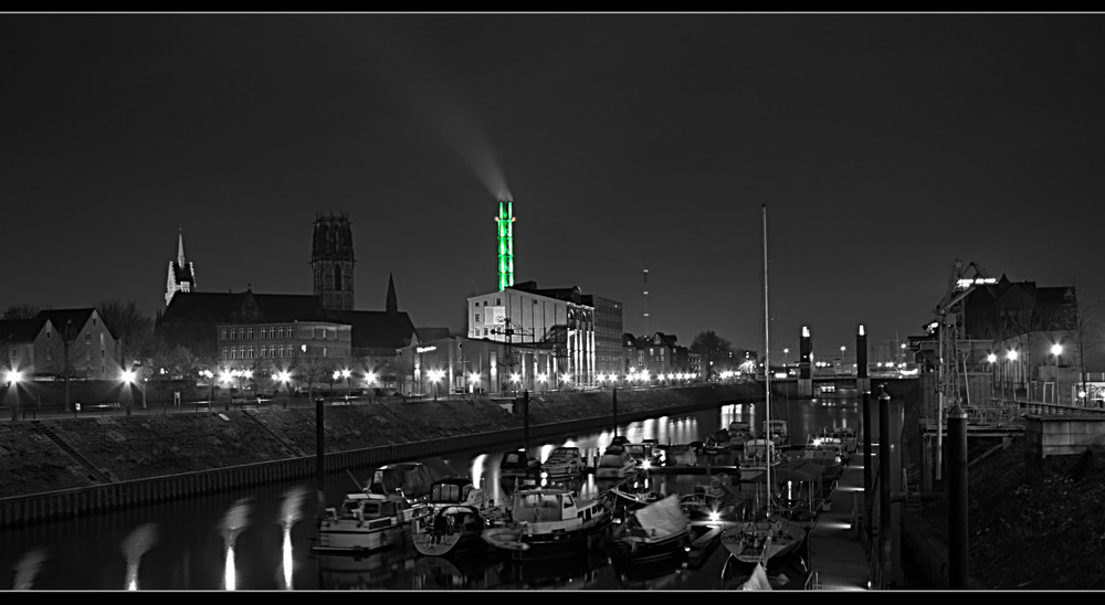 Duisburg Innenhafen & Schwanentor