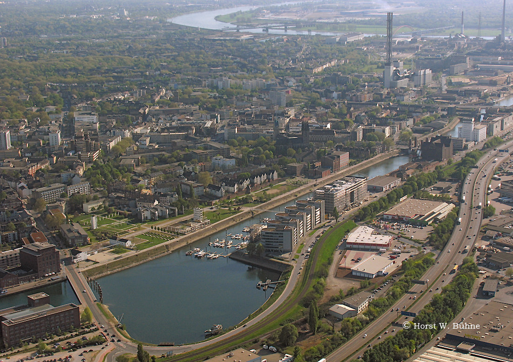 Duisburg Innenhafen u. Innenstadt, A40