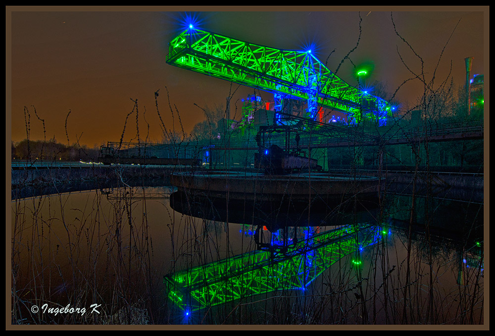 Duisburg - La-Pa-Du bei Nacht