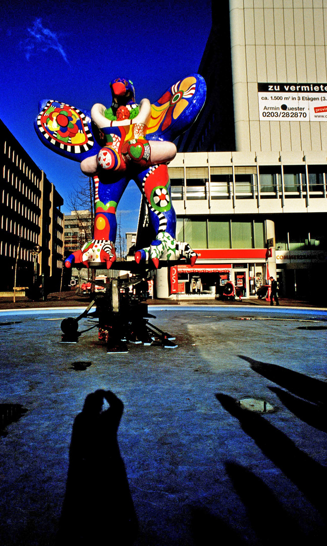 Duisburg - Livesafer von Niki de Saint Phalle -2012-