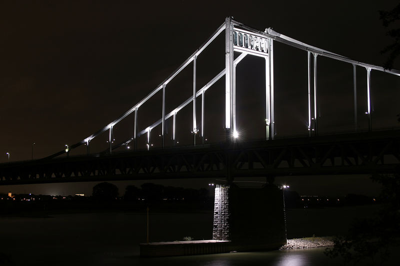 Duisburg, Rheinbrücke - Bild 2