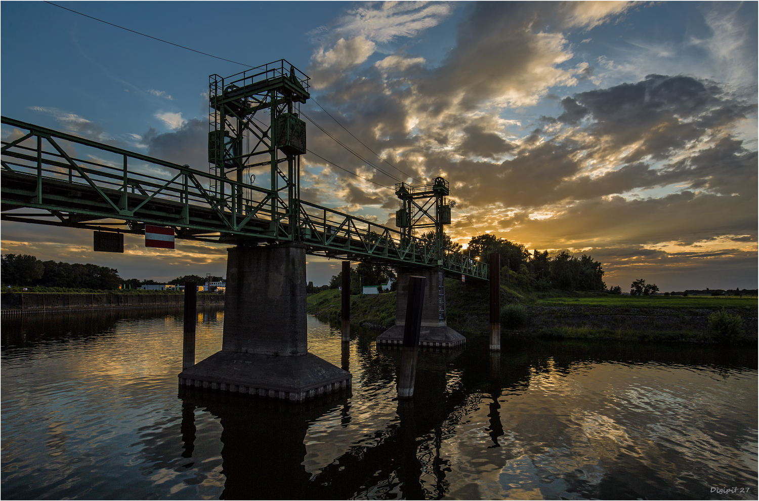 Duisburg Rheinpreussen Hafen 2017-01