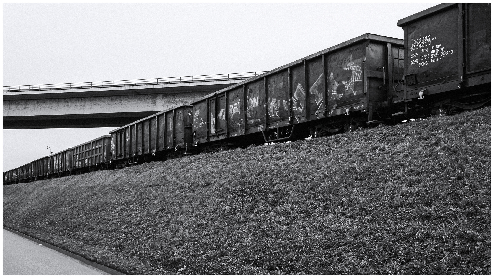 Duisburg ungeschminkt 81 - Berliner Brücke