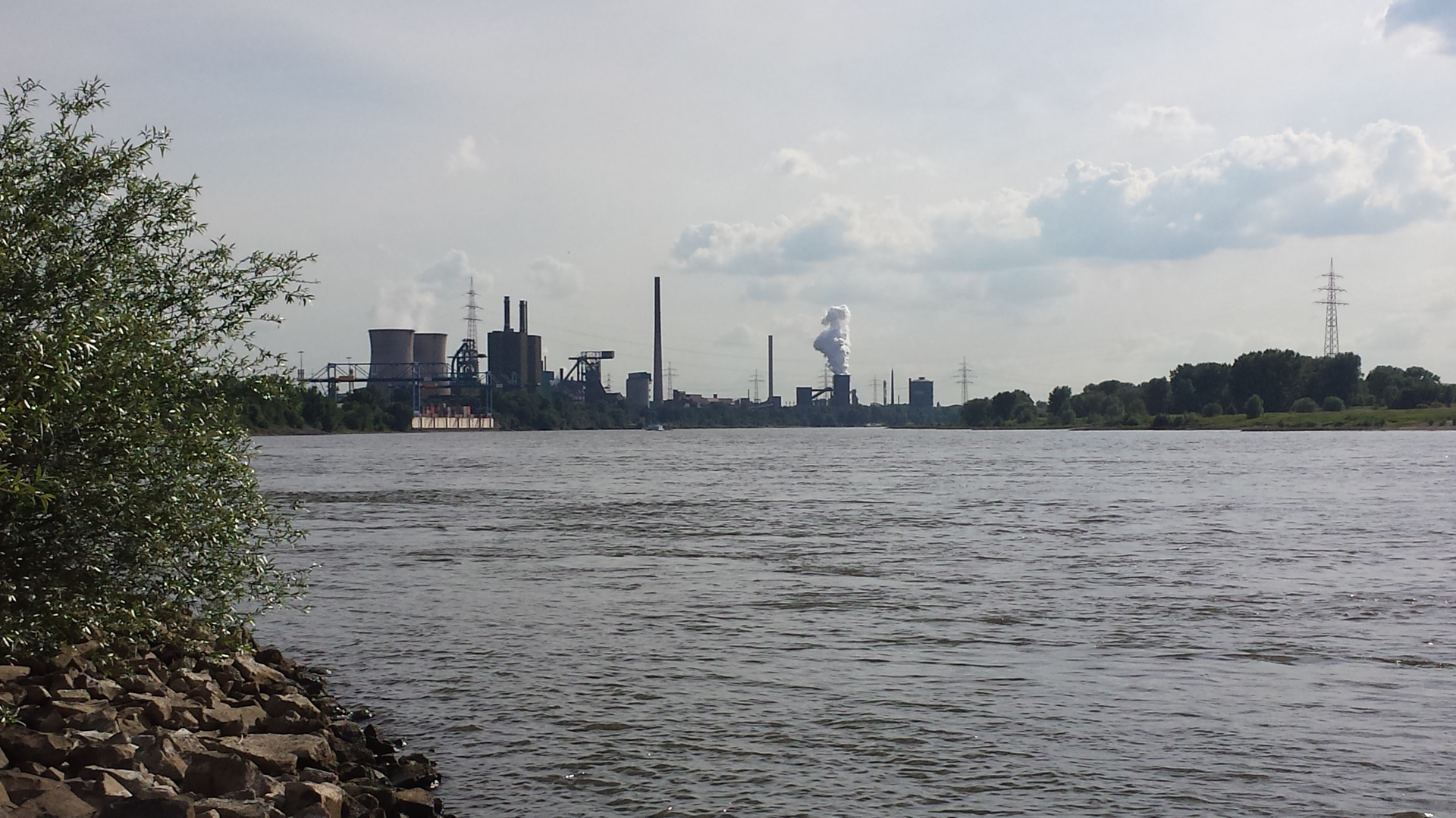 Duisburg Wannheim Ausblick auf Thyssen