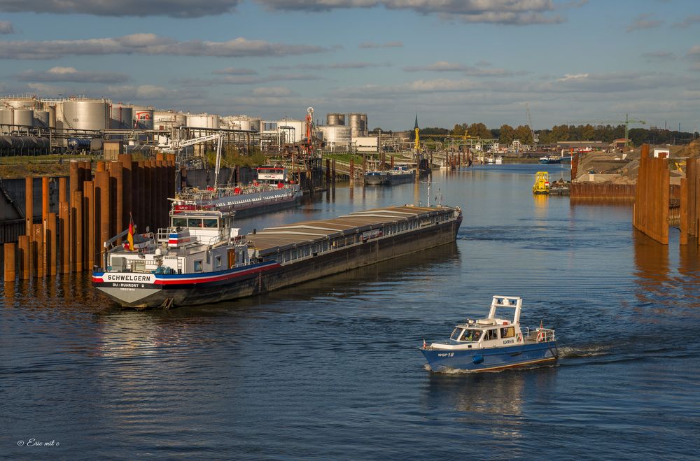 Duisburger Binnenhafen I