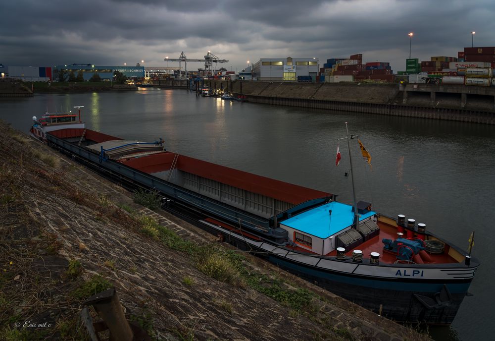 Duisburger Binnenhafen II