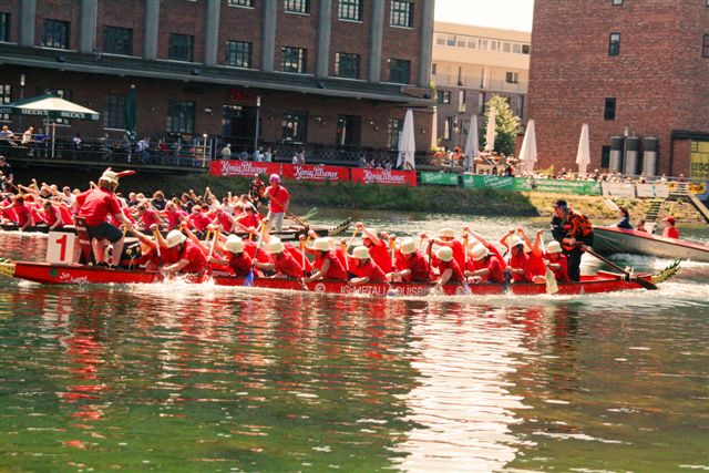 Duisburger Drachenboot-Fun-Regatta