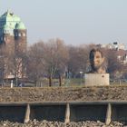 Duisburger Hafen - Echo des Poseidon 