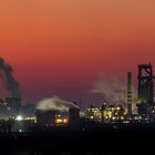 Duisburger Industrielandschaft im Abendrot