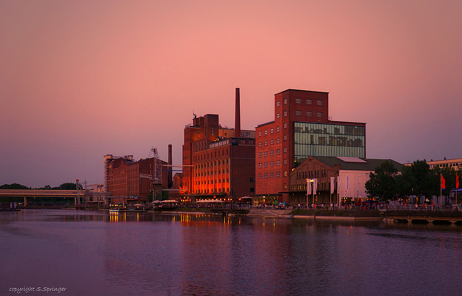 Duisburger Innenhafen (1)