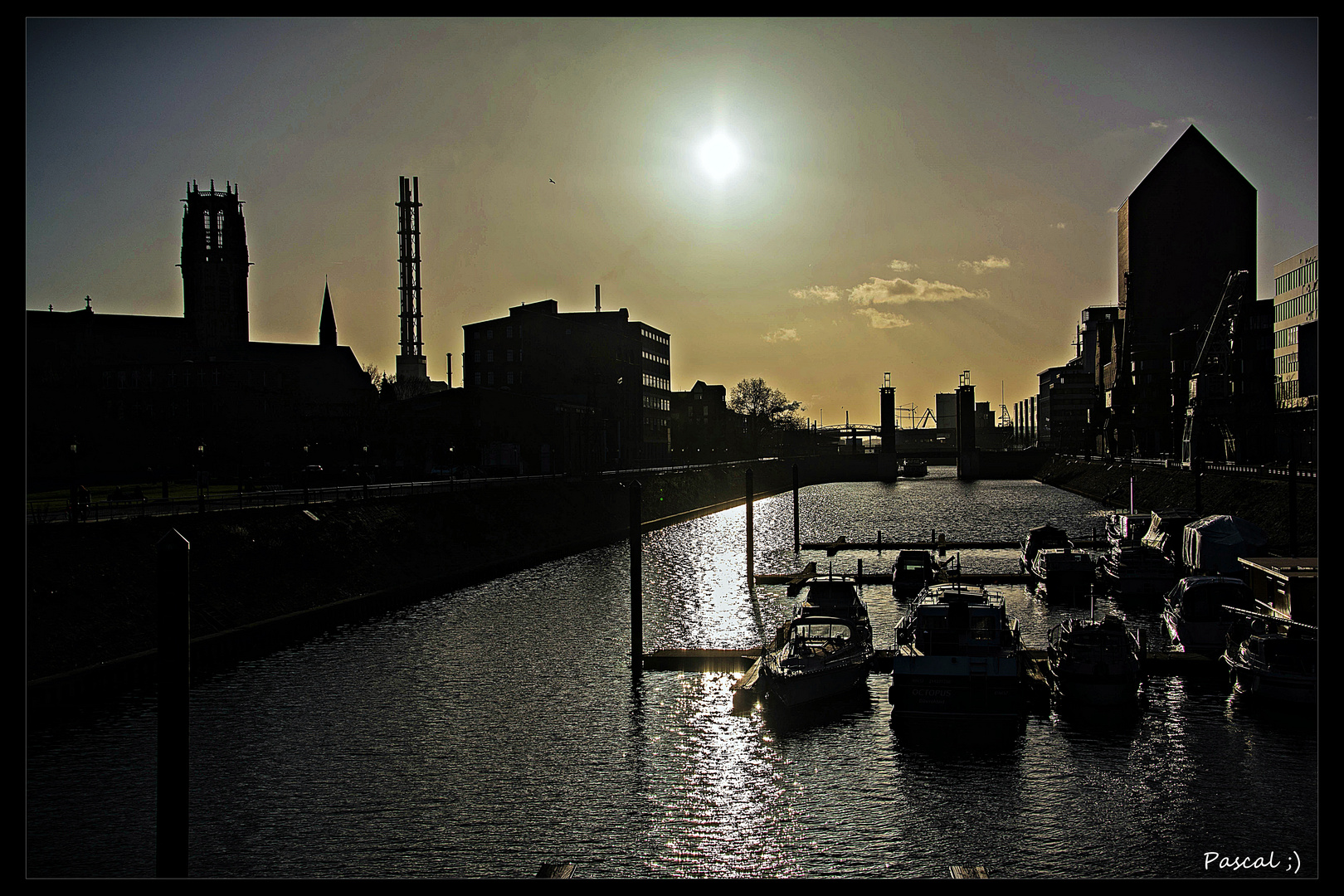 Duisburger Innenhafen