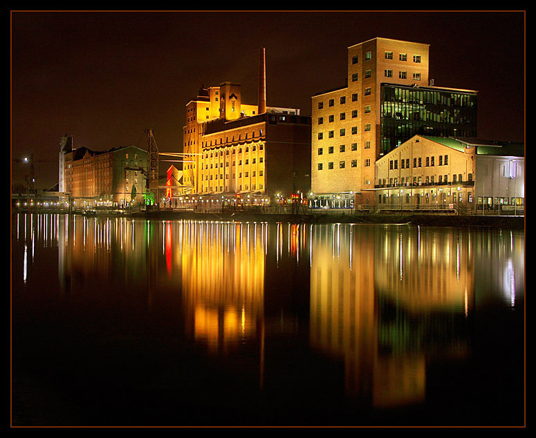 Duisburger Innenhafen (DRI)