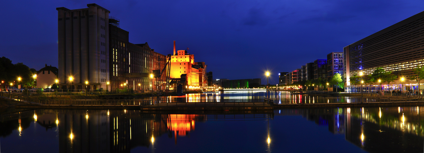 Duisburger Innenhafen