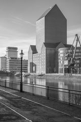 Duisburger Innenhafen - Landesarchiv Nordrhein-Westfalen Abteilung Rheinland