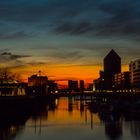 Duisburger Innenhafen zum Sonnenuntergang