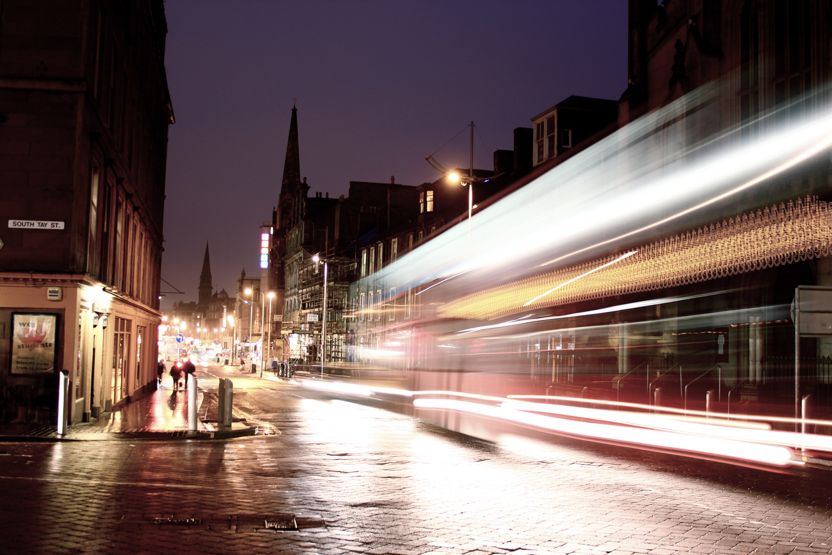 Dundee at night