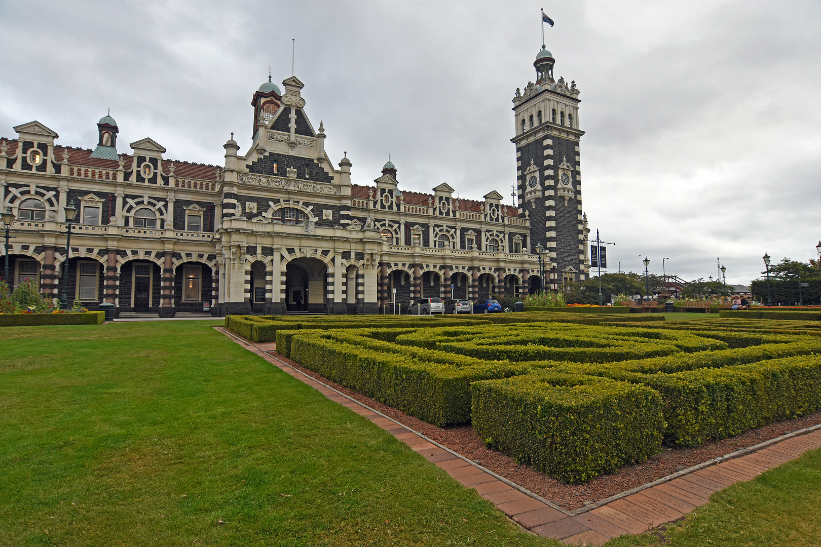 Dunedin Railway Station (2/2)