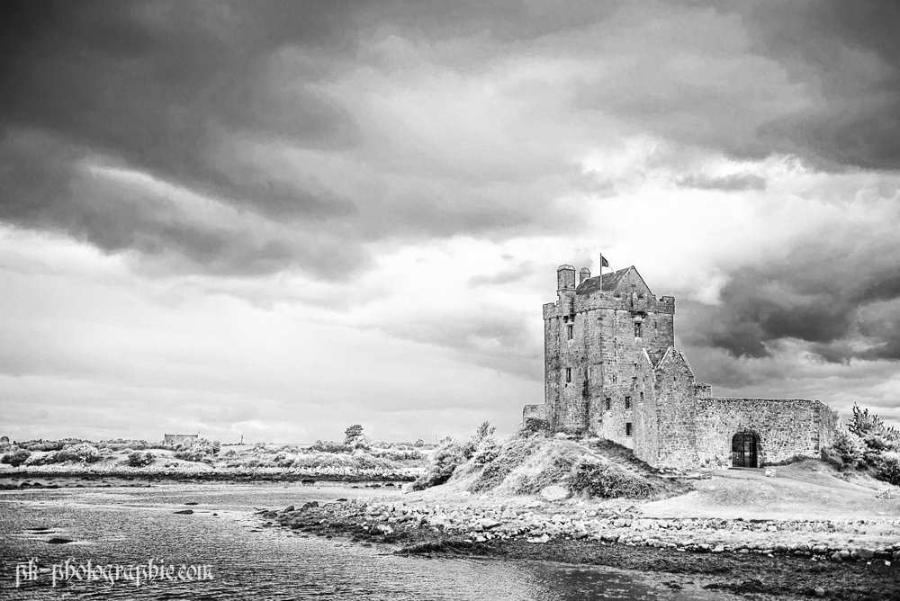 Dunguaire Castle