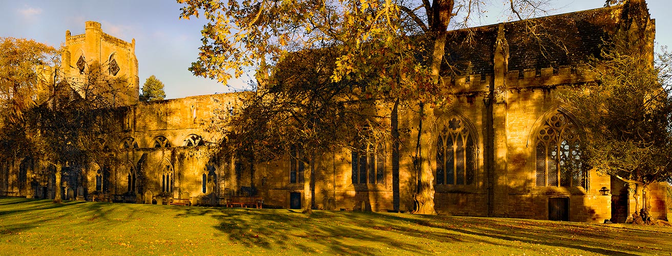 Dunkeld Cathedral 04