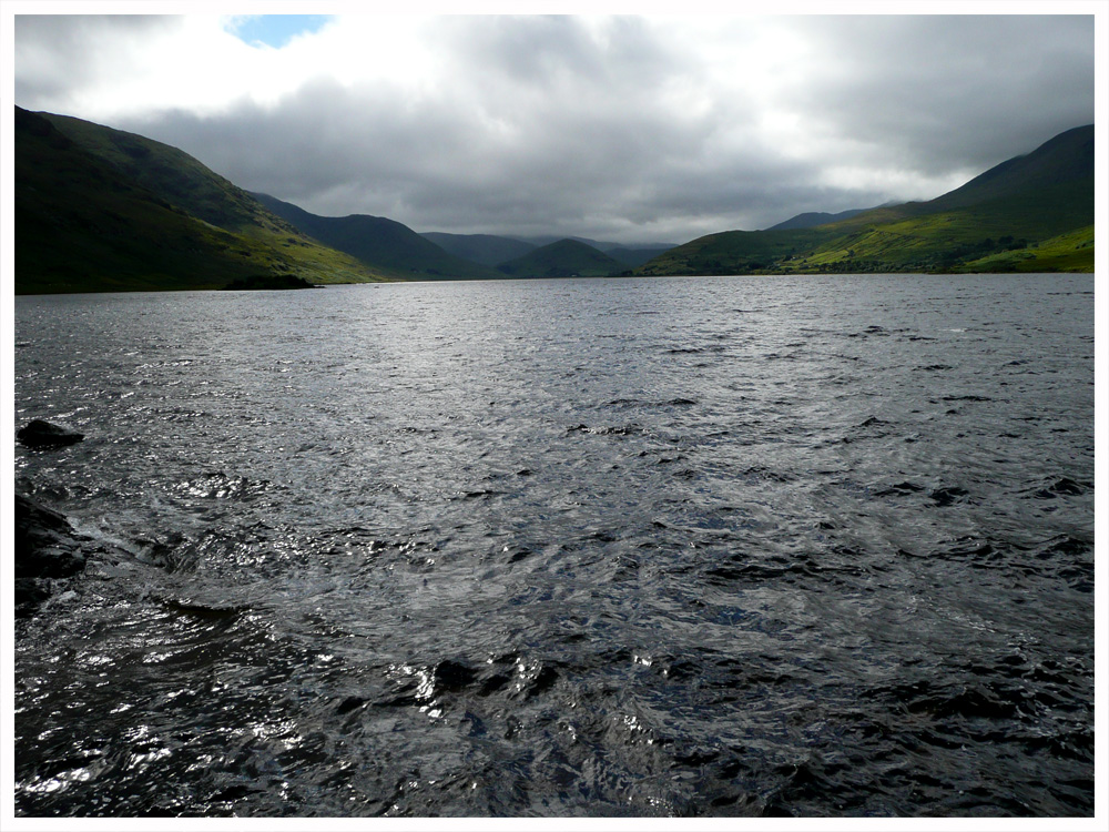 Dunkle Wasser in Mayo