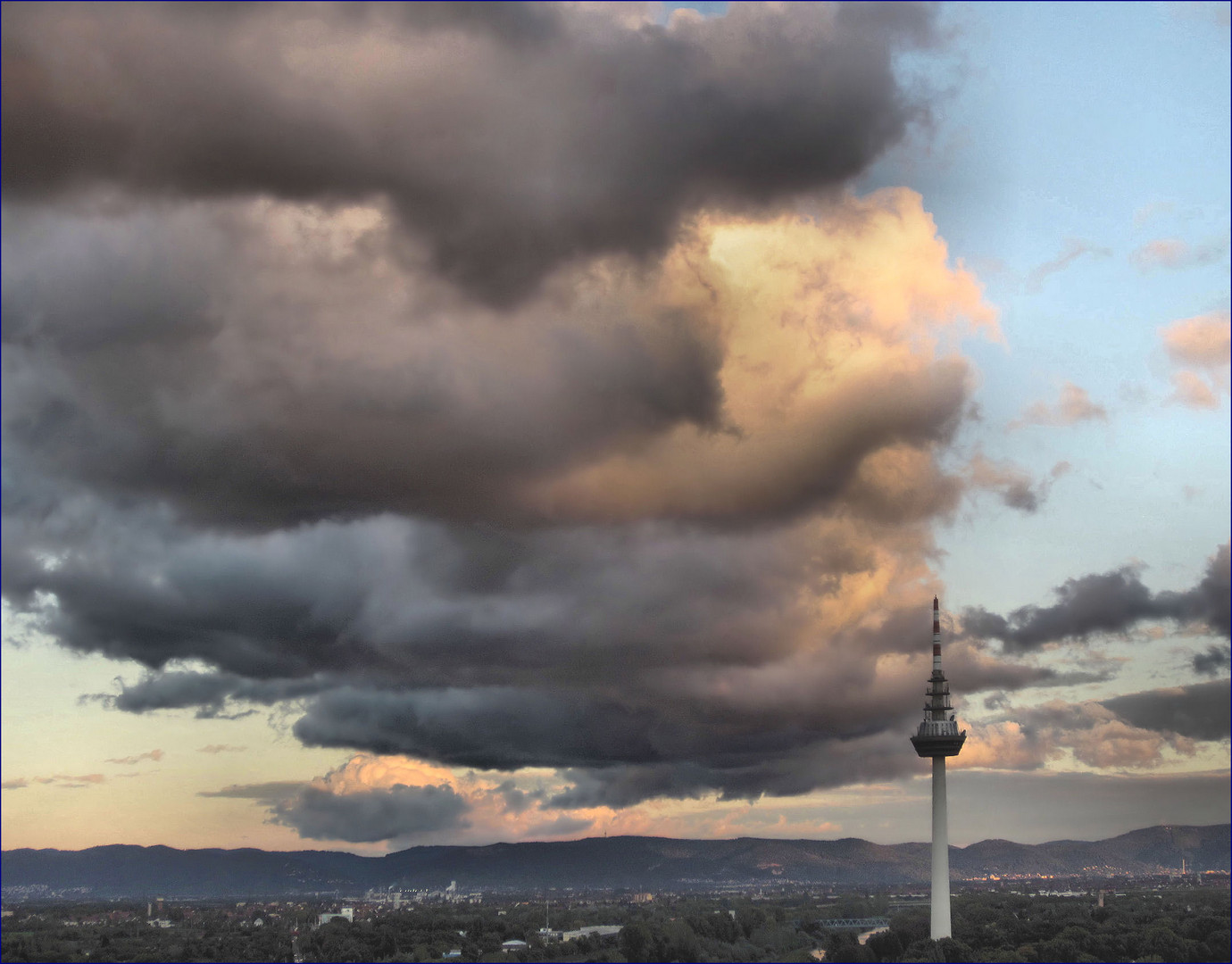 Dunkle Wolken