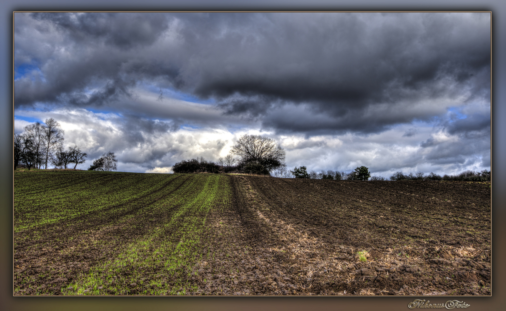 dunkle Wolken