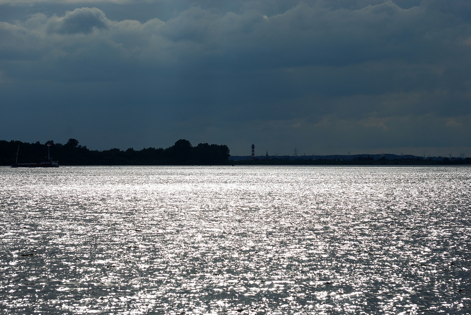 Dunkle Wolken am Horizont......