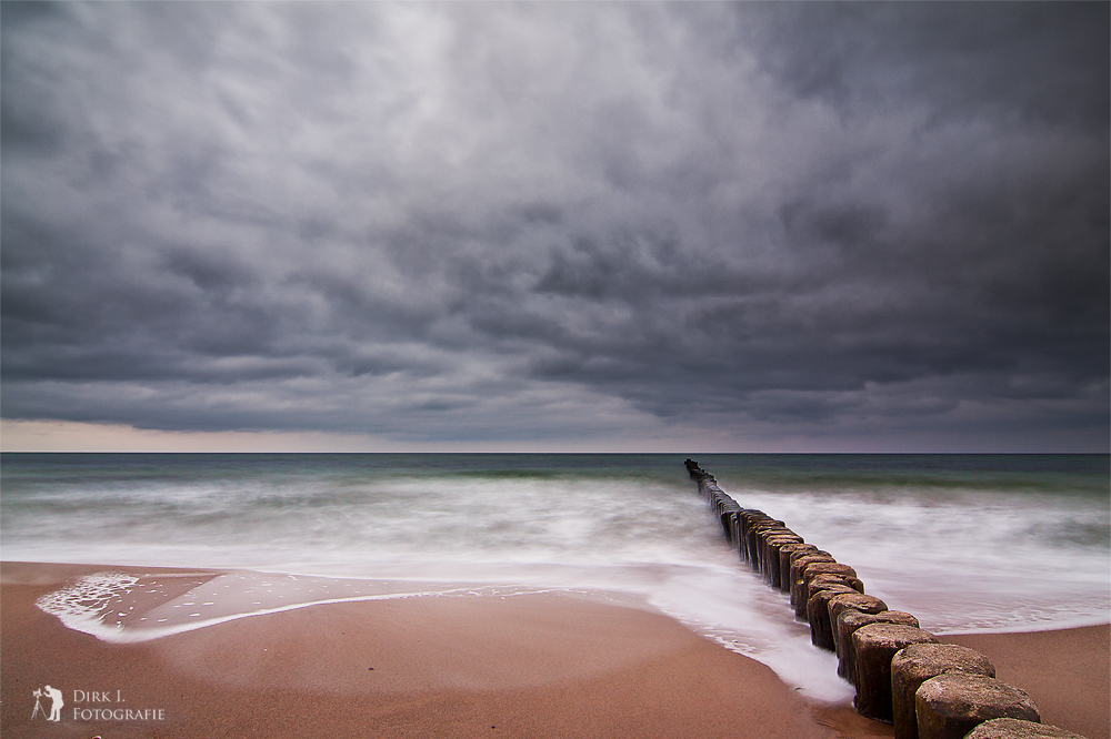 ***Dunkle Wolken****