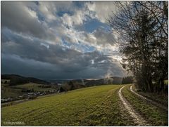 Dunkle Wolken über Berleburg