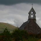 Dunkle Wolken über dem Gotteshaus