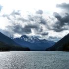 Dunkle Wolken über dem Maligne Lake