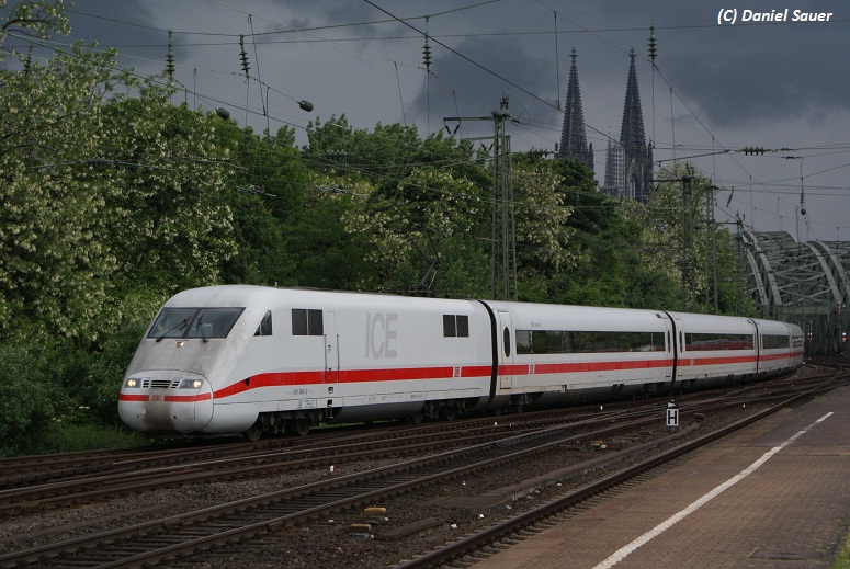 Dunkle Wolken über der ICE-Flotte