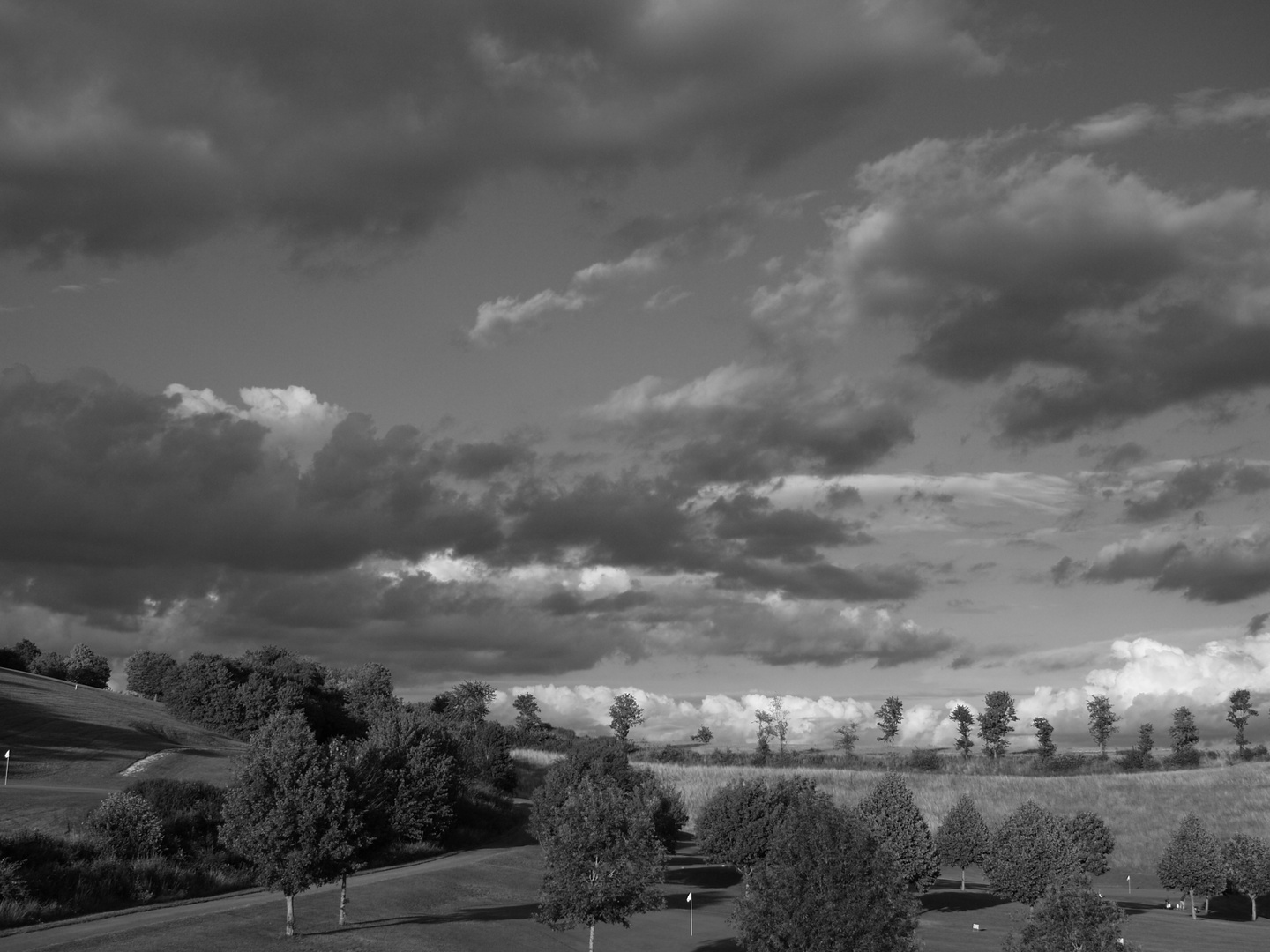 dunkle Wolken über Geiselwind - 6