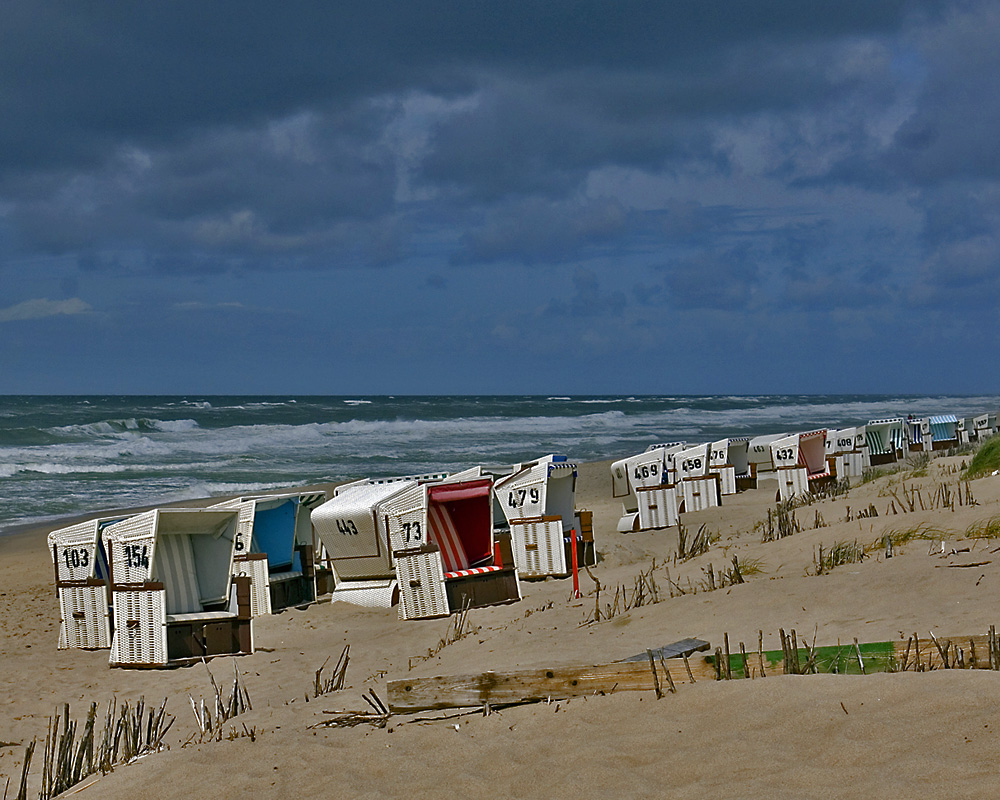 Dunkle Wolken über Sylt