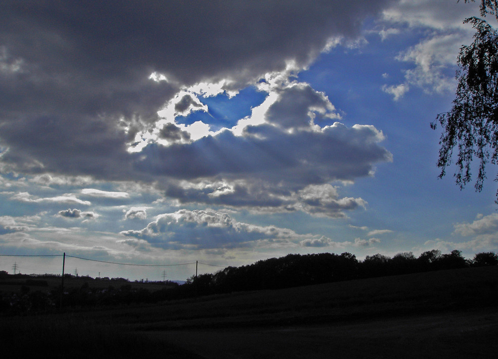 Dunkle Wolken über Wilnsdorf (Siegerland)