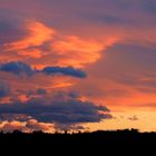 Dunkle Wolken ziehen auf.