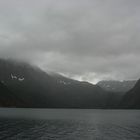 dunkler Fjord