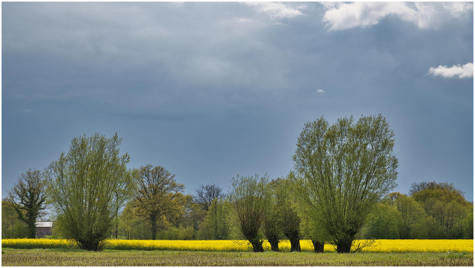 dunkler Himmel