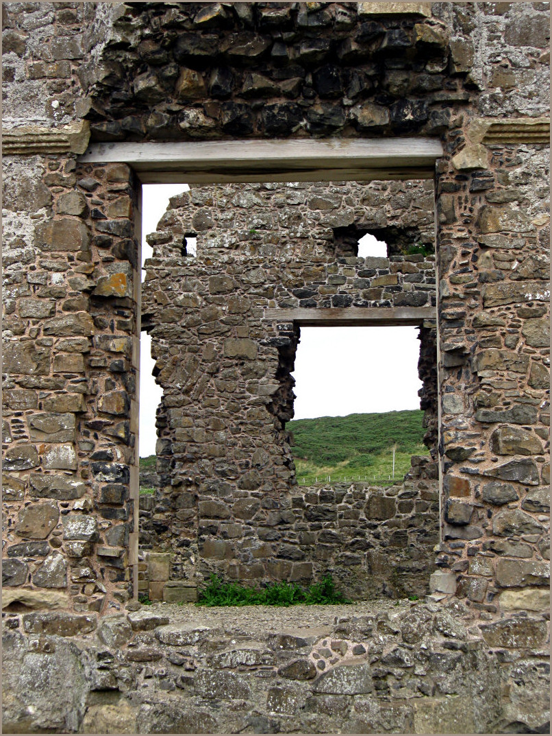 Dunluce Castle 1