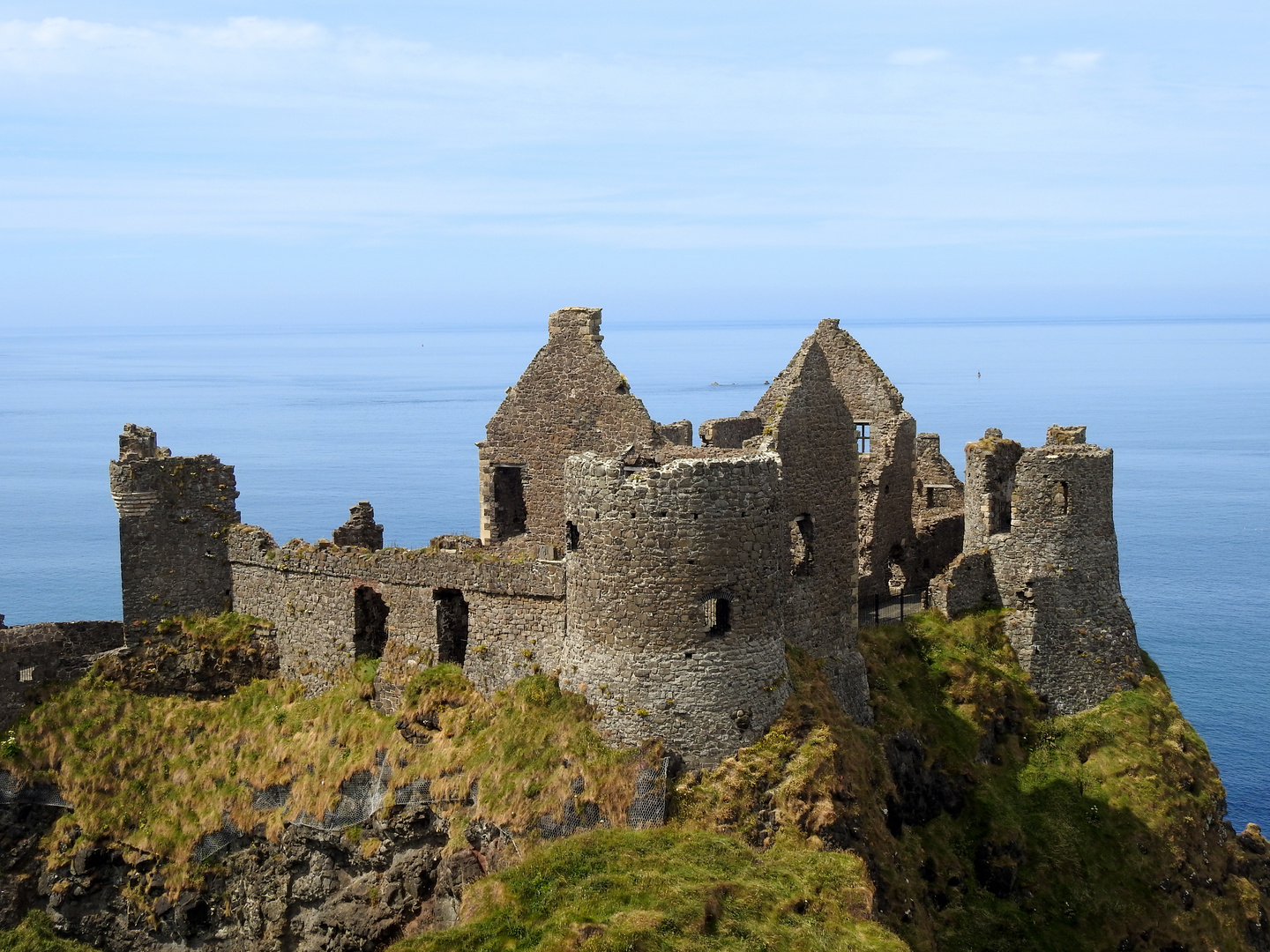  Dunluce Castle  