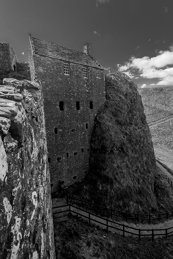 Dunnottar Castle - Dùn Fhoithear