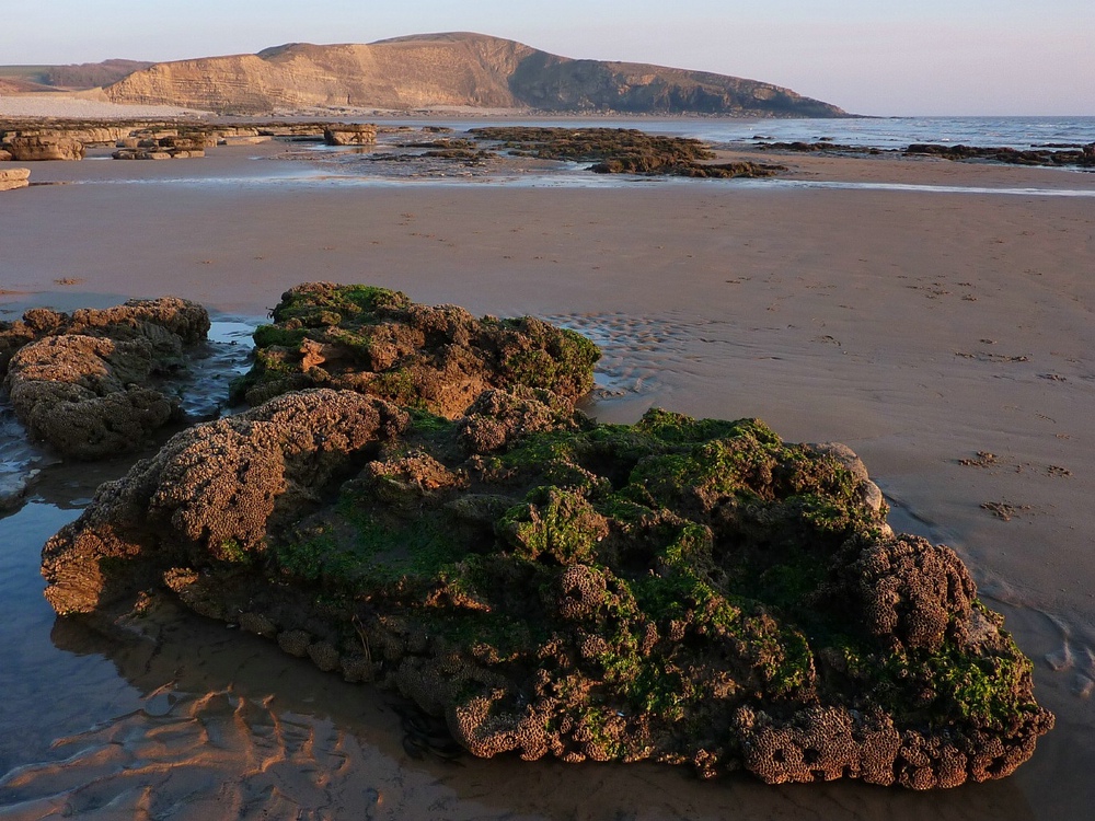 Dunraven Bay