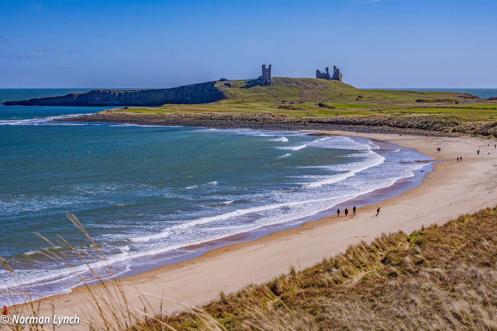 Dunstanburgh Castle Embleton Bay